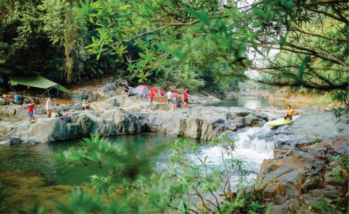 SUP rowing in the highland area